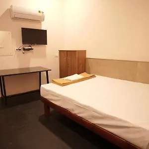 ホテル Reach Residency, Kochi