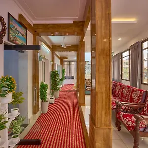 Panakal Residency, Hotel