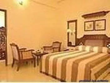 Hotel Fort Queen Kochi 3*,